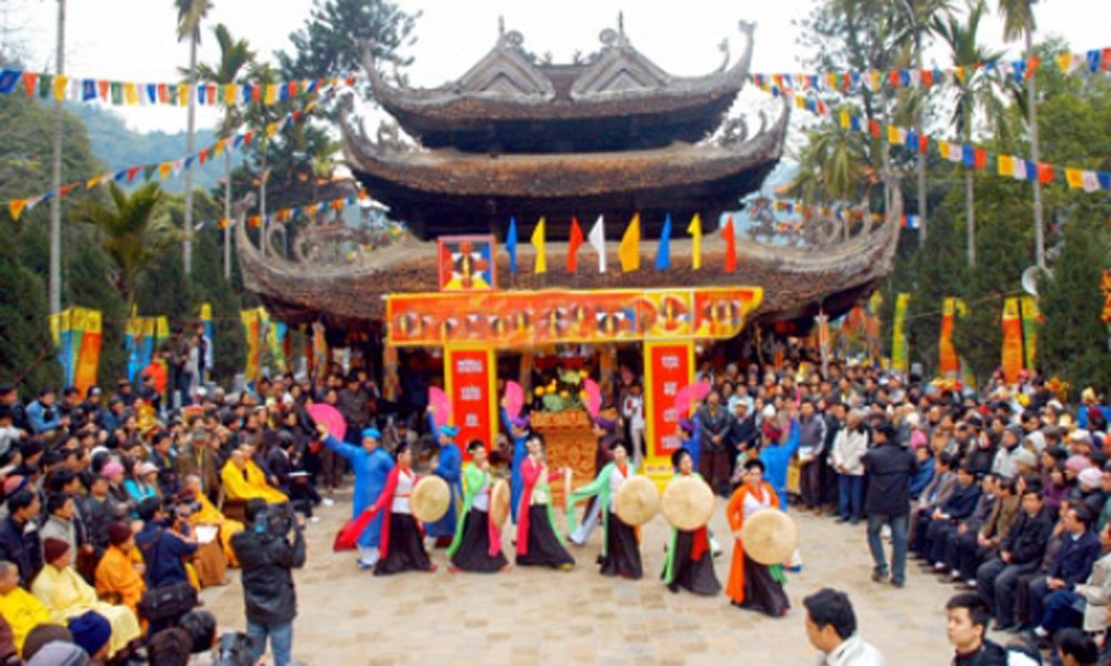 Các Lễ hội ngày 13 tháng 11 -  Hội Lỗ Khê, Hội Đền Nguyễn Công Trứ